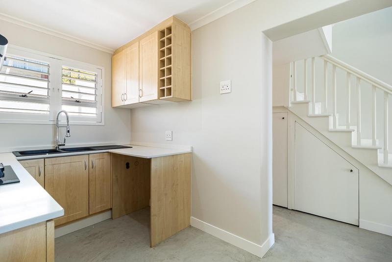 3 Bedroom Property for Sale in Camps Bay Western Cape